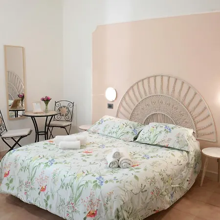 A Casa Di Mario E Nene Bed & Breakfast Viareggio