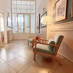 A Casa Di Mario E Nenè Bed & Breakfast 3*
