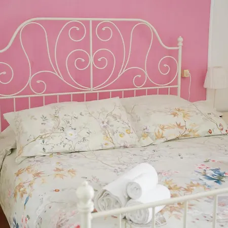 Bed & Breakfast A Casa Di Mario E Nene Viareggio