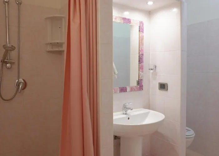 A Casa Di Mario E Nene Bed & Breakfast Viareggio