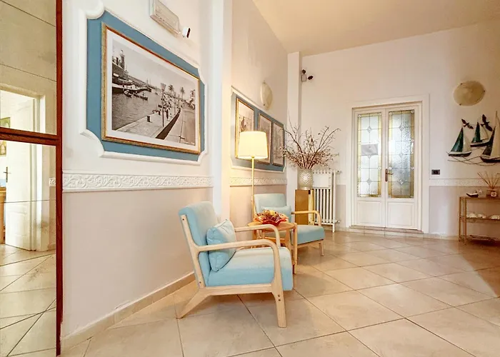 Bed & Breakfast A Casa Di Mario E Nene Viareggio