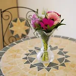 לינה וארוחת בוקר A Casa Di Mario E Nene וירג'יו